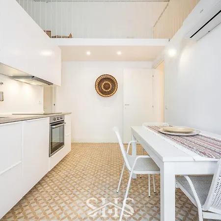 Domu Chiara Apartment *